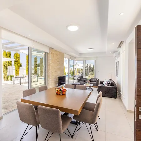 度假居 Natalie-mylos H24