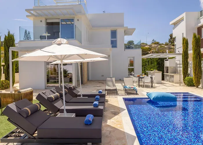 Natalie-mylos H24 * Protaras