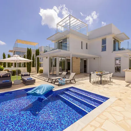 Casa de Férias Natalie-mylos H24 Protaras