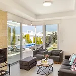Natalie-mylos H24 Holiday home *