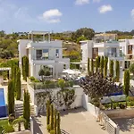 Holiday home Natalie-mylos H24