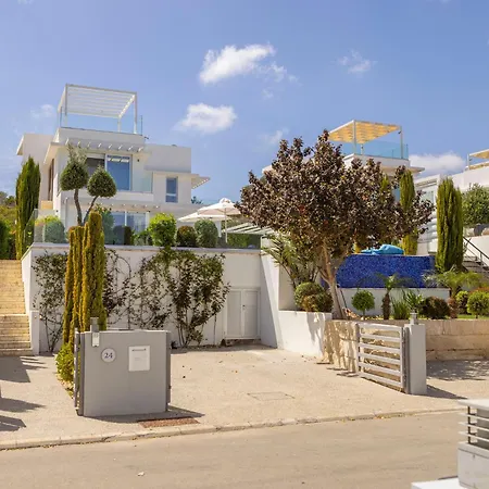 Natalie-mylos H24 * Protaras