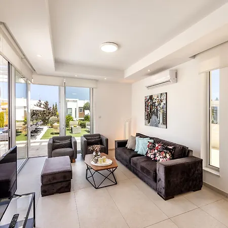 Vakantiehuis Natalie-mylos H24