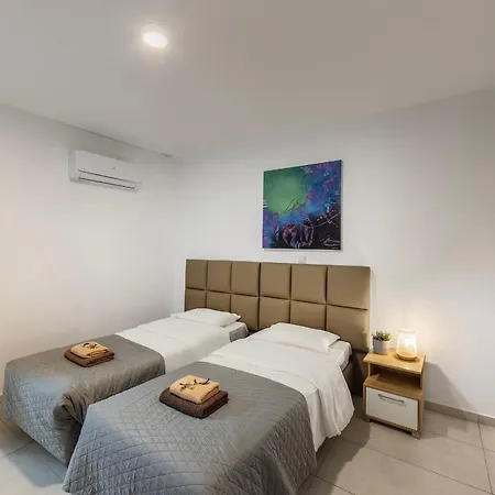 Vakantiehuis Natalie-mylos H24 Protaras