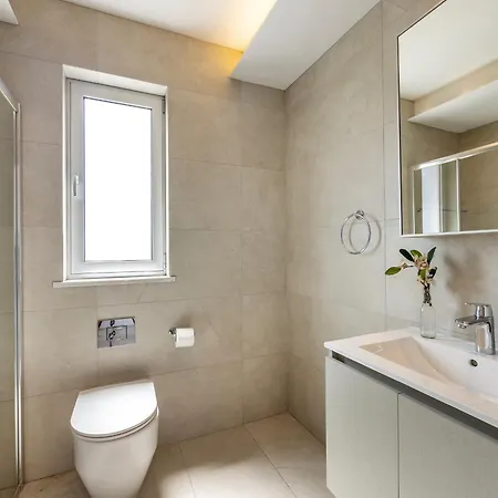 Vakantiehuis Natalie-mylos H24 *