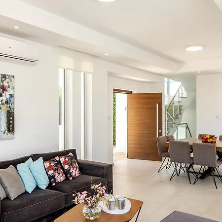 Natalie-mylos H24 Vakantiehuis *