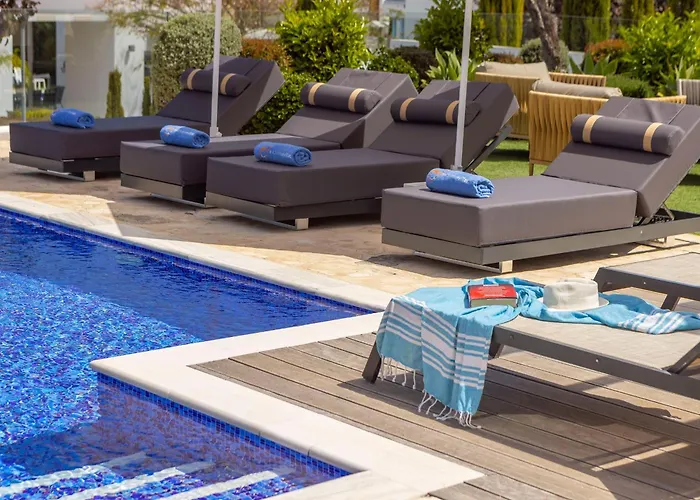 Natalie-mylos H24 Feriehus *