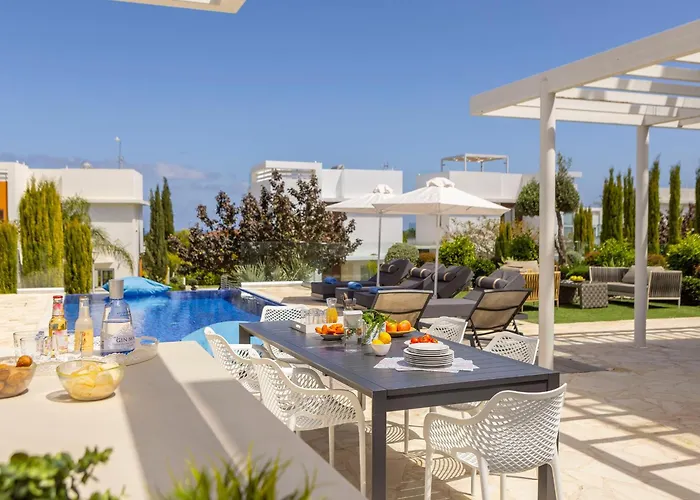 Natalie-mylos H24 * Protaras