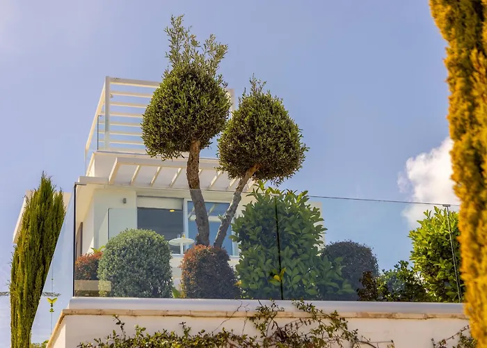 Holiday home Natalie-mylos H24