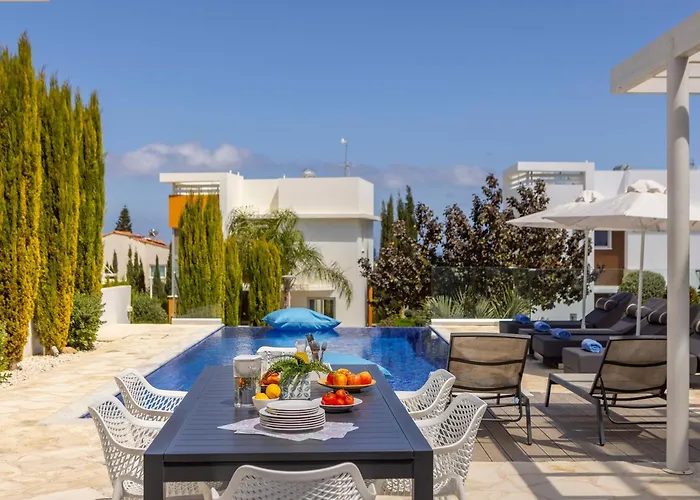 Natalie-mylos H24 Holiday home Protaras