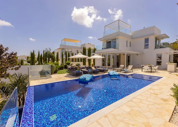 Natalie-mylos H24 Holiday home Protaras