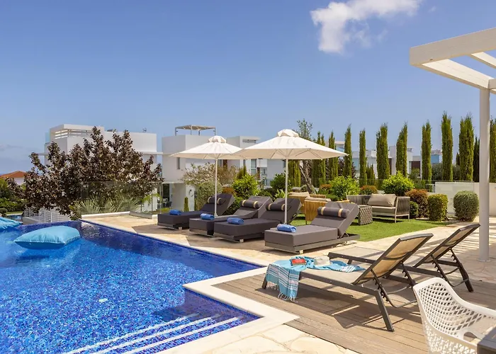 Natalie-mylos H24 * Protaras